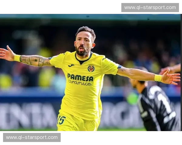 红蓝荣耀，黄潜顽强：巴塞罗那与比利亚雷亚尔的激情碰撞